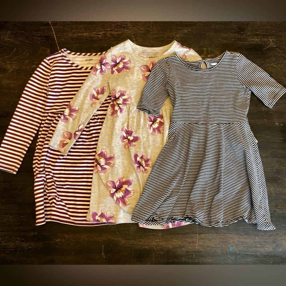 Old Navy dresses: Set of three Girls size 5